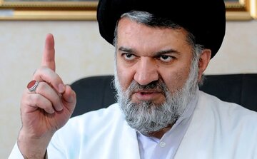 روزنامه جمهوری اسلامی: قوه قضاییه باید با روحانی معلوم الحالی که حرف دروغ به رهبری نسبت داد برخورد کند روزنامه جمهوری اسلامی: قوه قضاییه باید با روحانی معلوم الحالی که حرف دروغ به رهبری نسبت داد برخورد کند