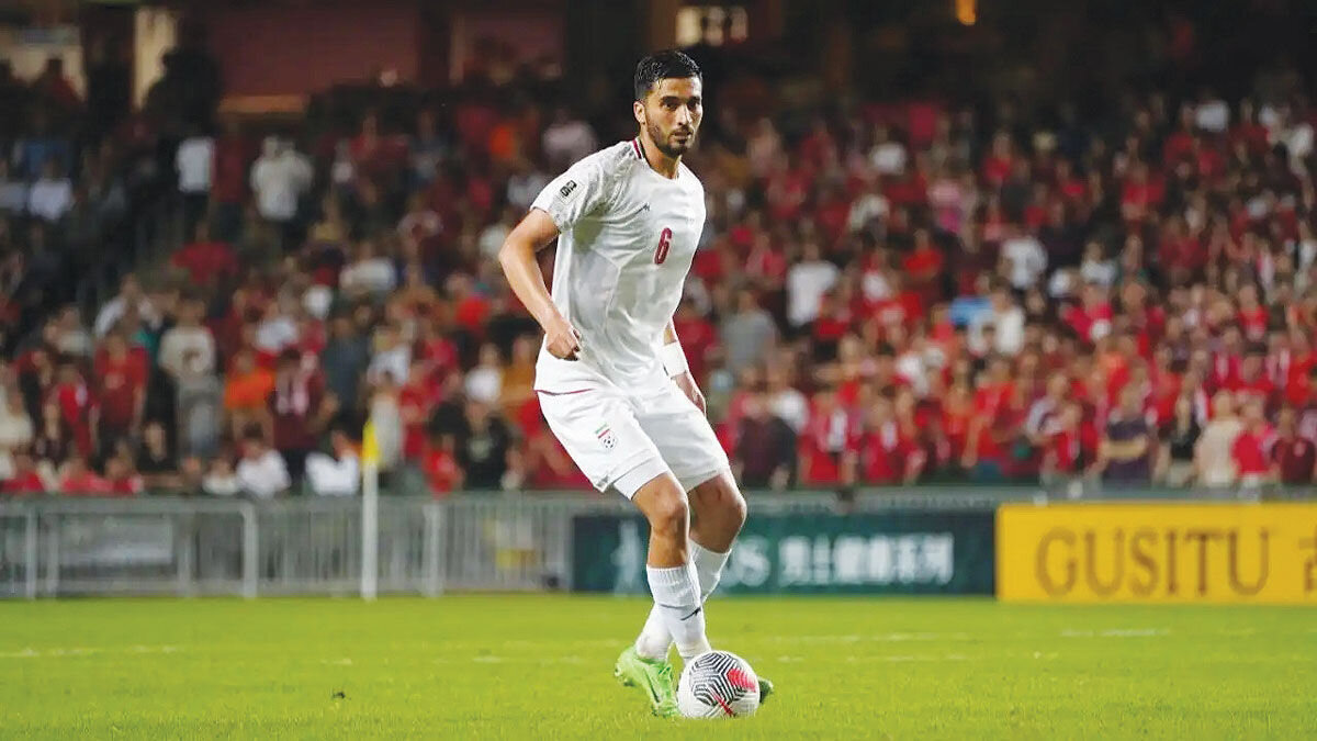 اصرار عجیب برای انتقال یک ملیپوش به پرسپولیس! اصرار عجیب برای انتقال یک ملیپوش به پرسپولیس!